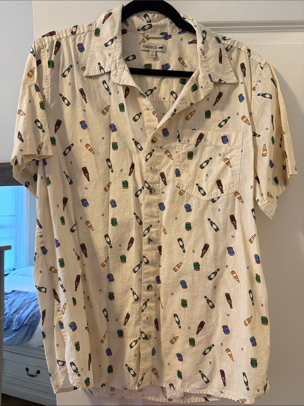 Toad&Co Cream Short-Sleeve Bottle Print Button-Up Shirt
